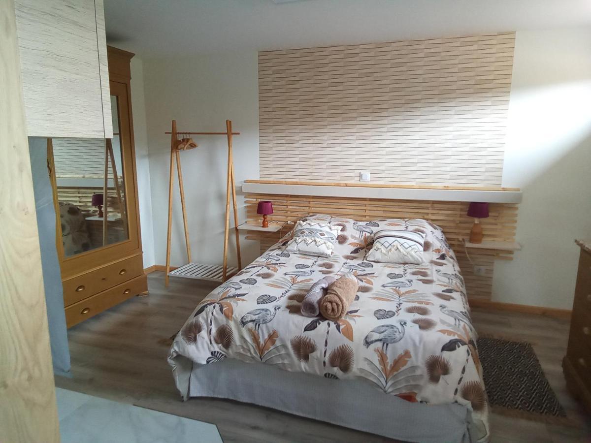 Logement De Charme Coinches 외부 사진