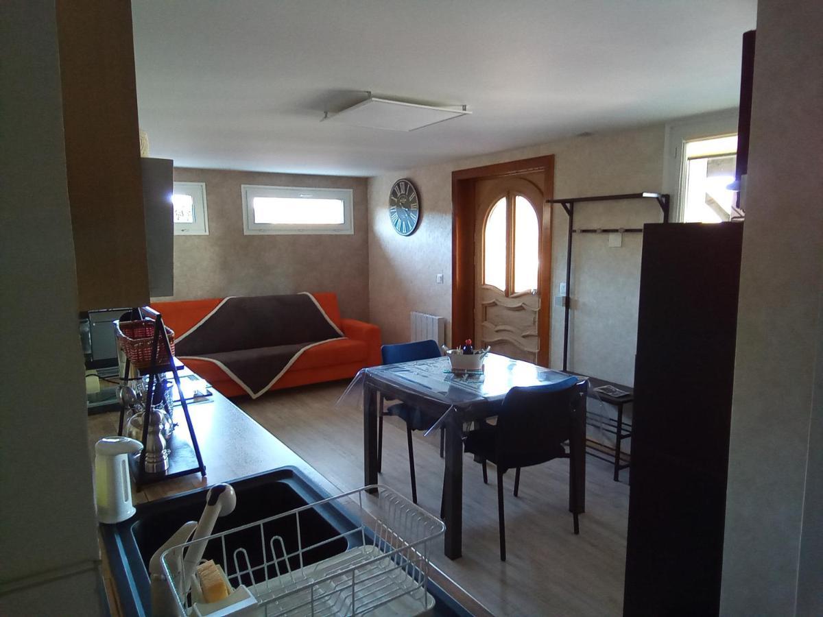 Logement De Charme Coinches 외부 사진